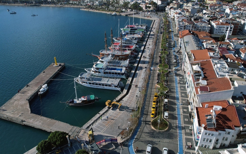 Marmaris Limanı yenileniyor