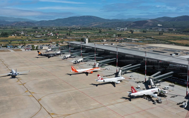 Milas-Bodrum Havalimanı 6 ayda 1 milyon 574 bin yolcuya hizmet verdi 