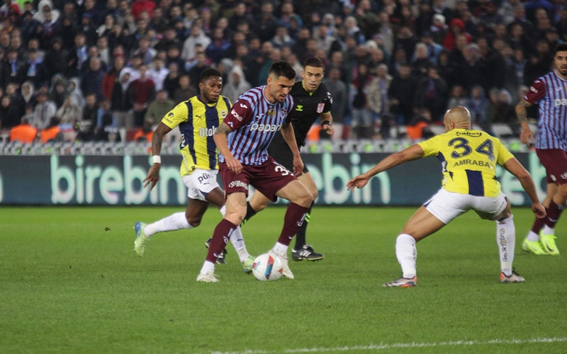 Trabzon uzatmalarda yıkıldı! Gol düellosunu Fenerbahçe kazandı