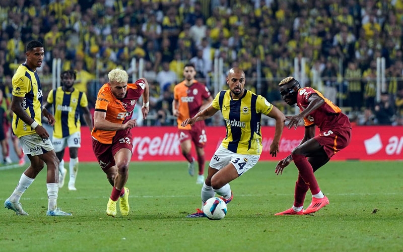 Galatasaray - Fenerbahçe derbisini yabancı hakem yönetecek