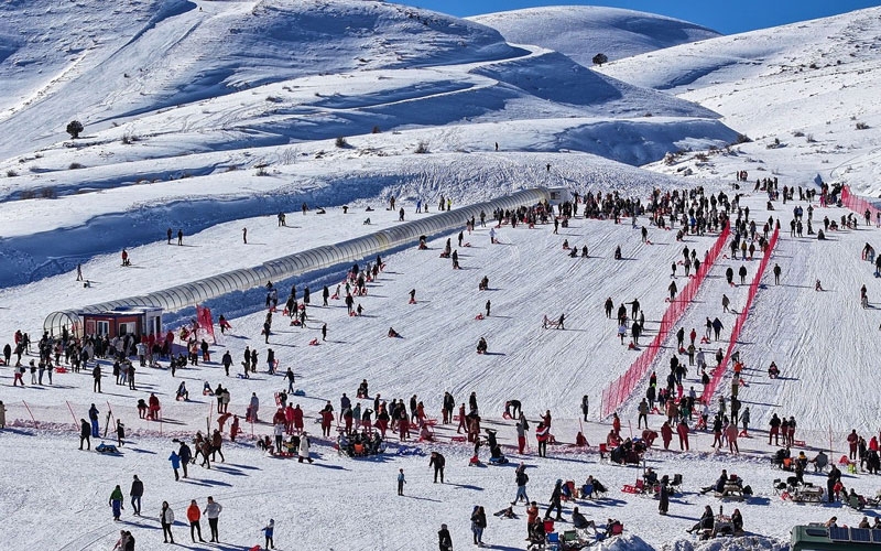 Denizli Kayak Merkezi, 150 bin ziyaretçiyle 2025 sezonunu zirvede tamamladı