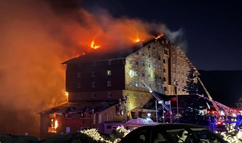 Otel yangınında 13 kişiye 1998'er yıl hapis istendi