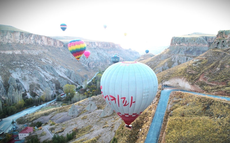 Bu mahalle nüfusunun 675 katı turist ağırladı
