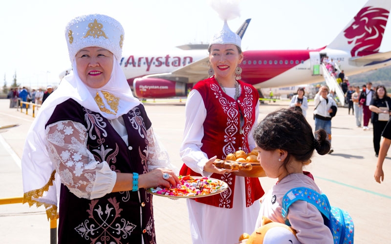 Kazakistan’dan Gazipaşa-Alanya Havalimanı’na ilk direkt uçuş gerçekleşti