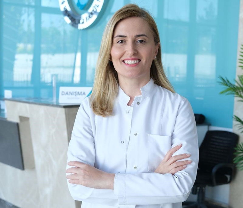 Sigara her nefeste dişleri içten çürütüyor
