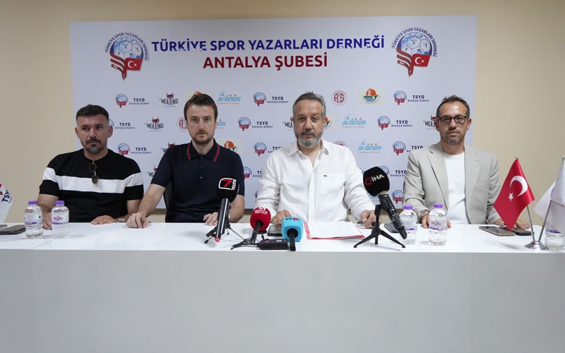 Antalyaspor A.Ş. Başkanı Sinan Boztepe istifa edeceğini açıkladı