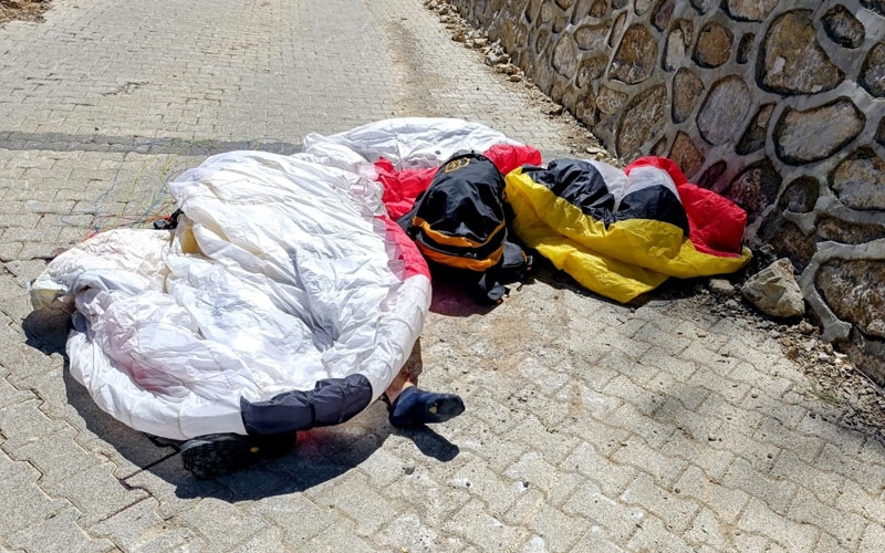 İsviçreli turist paraşüt kazasında hayatını kaybetti