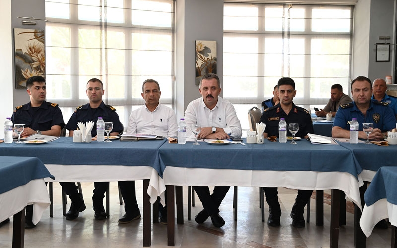 Kemer’de turizm sezonu güvenlik ve denetim toplantısı yapıldı