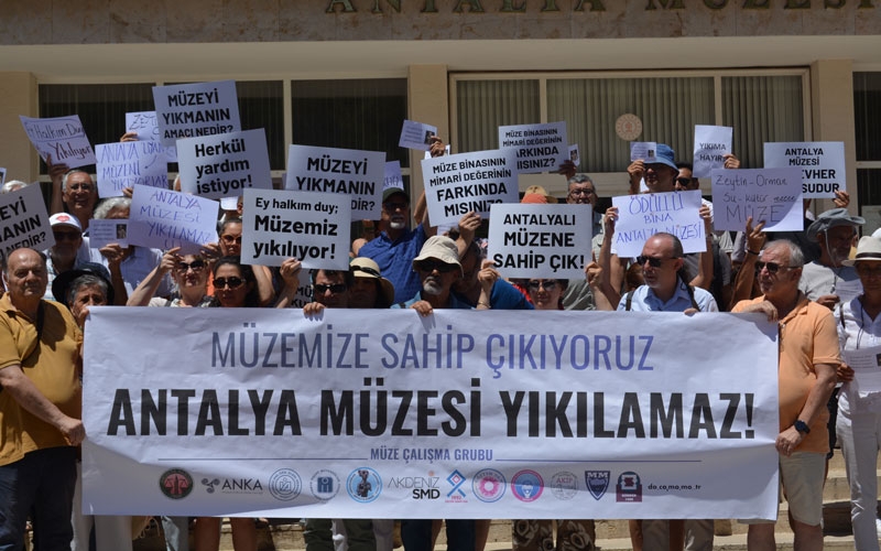 ’Yorgun Herkül’’ Antalyalılardan destek bekliyor