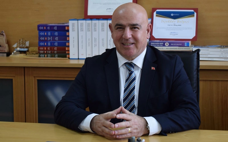 Prof. Dr. Oktay Emir, Eskişehir Büyükşehir Belediyesi’nin turizm danışmanı oldu