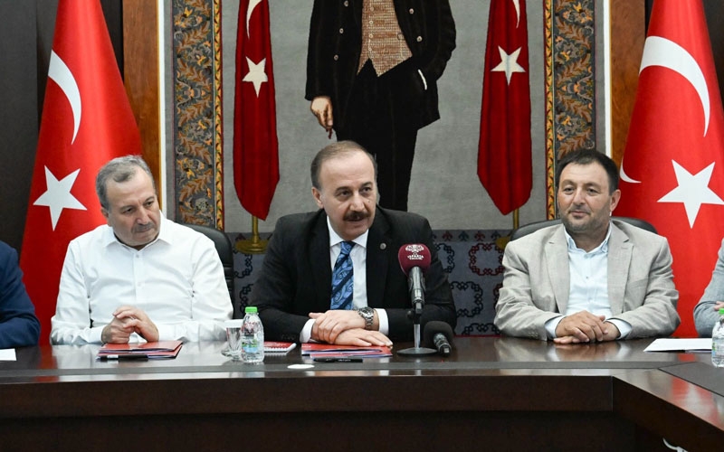 Akkanat Holding Davraz Sirene Oteli’ni sattı