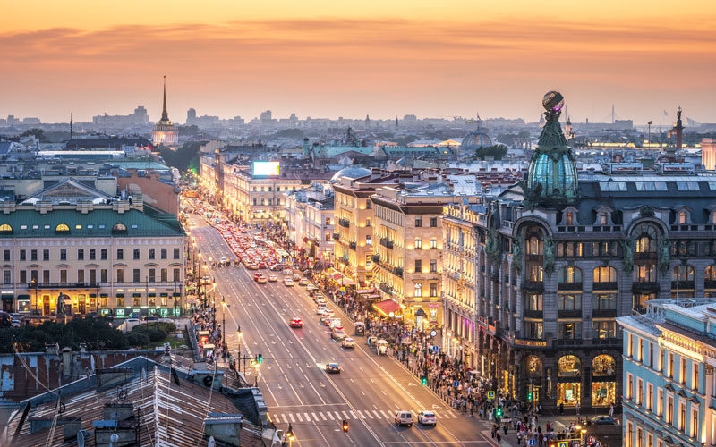 St. Petersburg, Türk Turistlerin Yeni Gözdesi Oldu: Haftalık 99 Uçuşla Ulaşım Kolaylaştı