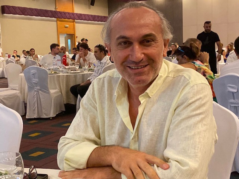 Hamit Kuk'tan Bakan Ersoy’a sert eleştiri