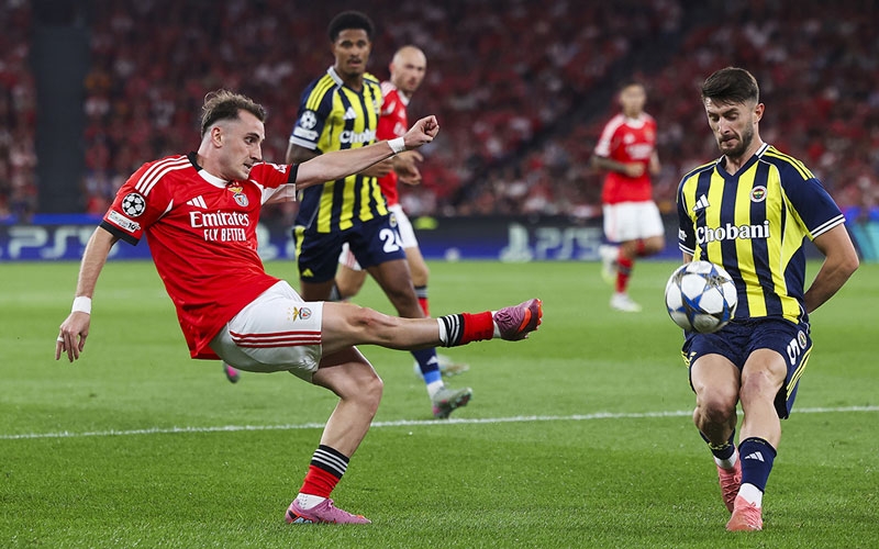 Benfica, Kerem Aktürkoğlu’nun Fenerbahçe’ye transferini duyurdu