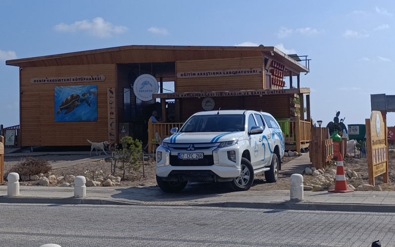  Türkiye'nin ilk deniz kaplumbağası ambulansı Antalya'da göreve başladı