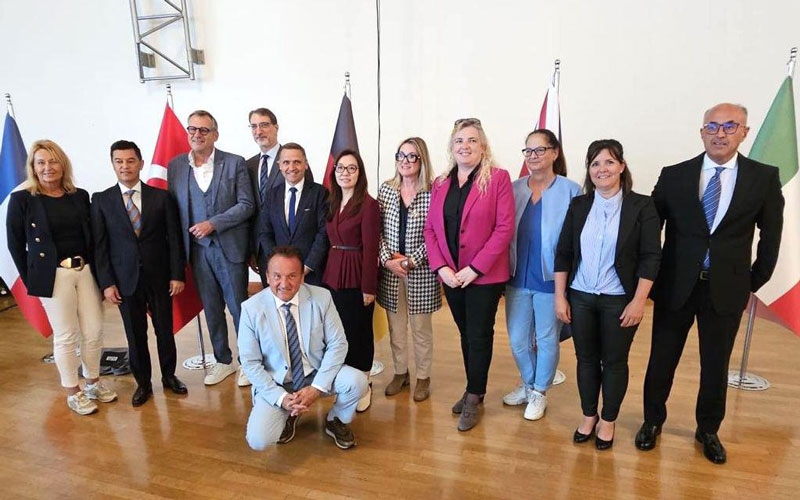 Turizmin geleceğinde 60 yaş üstü kuşağın belirleyici rolü masaya yatırıldı