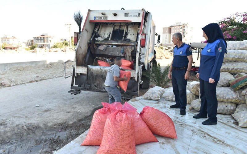 Otel ve restoranlara verilen 1,5 ton işlenmiş patates imha edildi