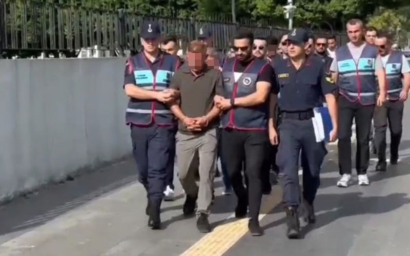Antalya’da 5 yıldızlı otele silahla saldıran 3 kişi tutuklandı