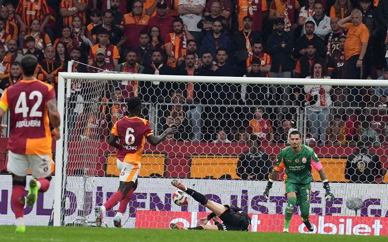 Derbide kazanan yok! Aslan'ın serisi sona erdi