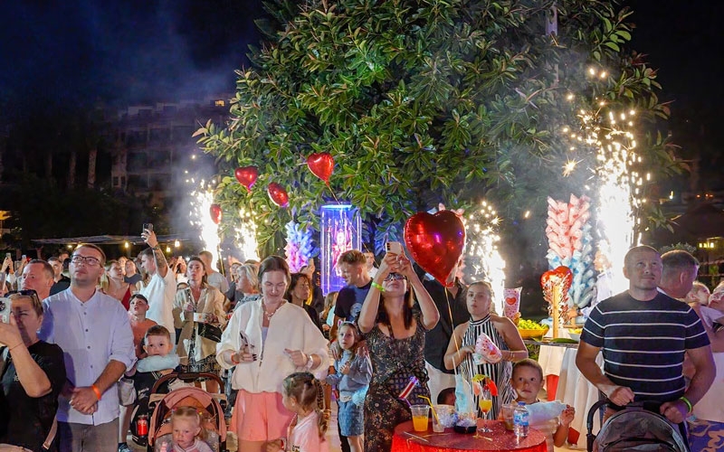 Justiniano Park Conti 27. Yılını Görkemli Bir Etkinlikle Kutladı