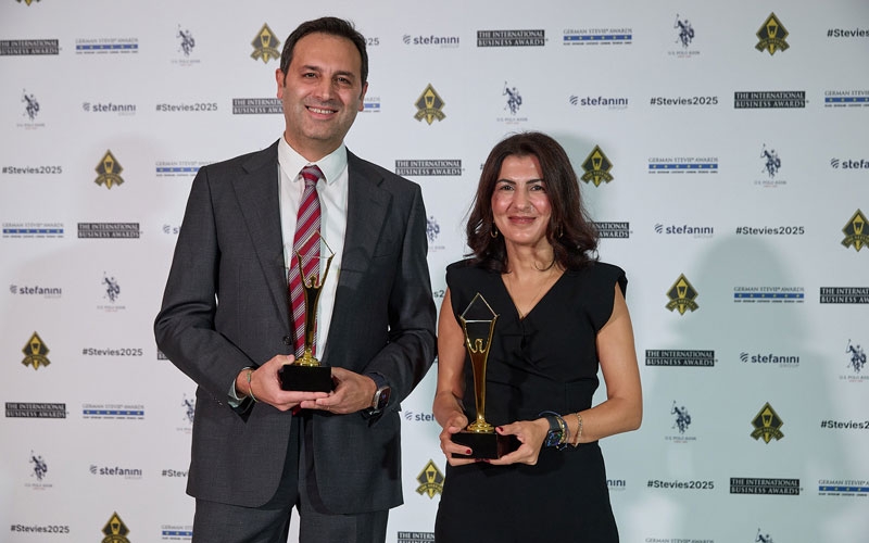  JOLLY, STEVIE AWARDS’TA İKİ ULUSLARARASI ÖDÜLÜN SAHİBİ OLDU