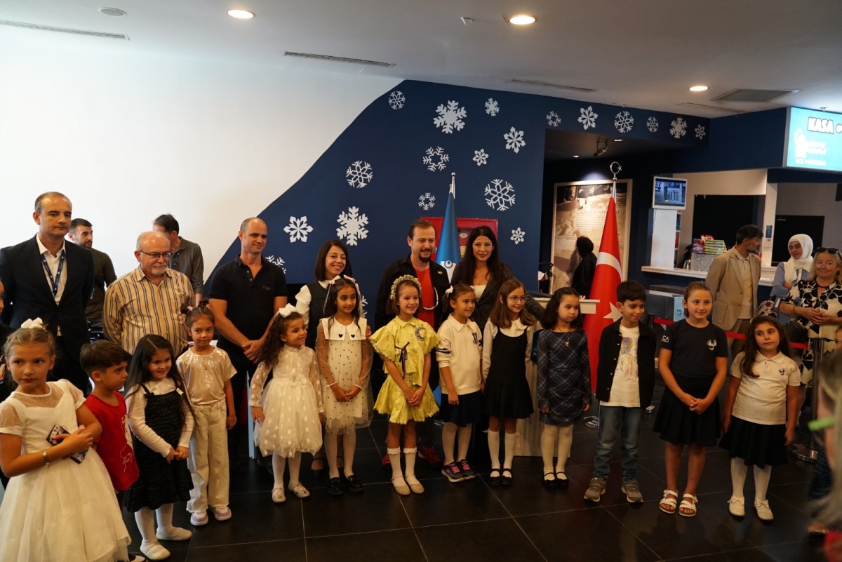 Antalya Aquarium’da 15. Geleneksel Resim Yarışması Renkli Görüntülere Sahne Oldu