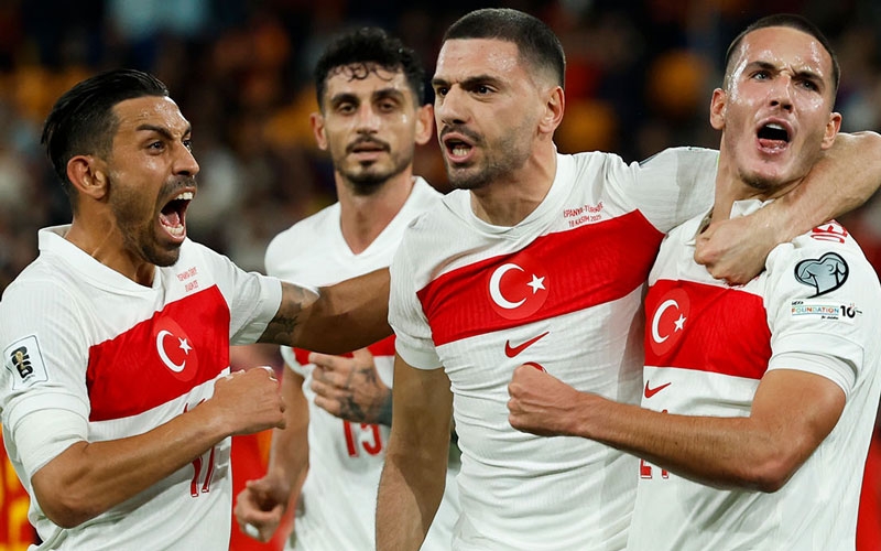 A Milli Takım'ın play-off'taki rakibi Romanya oldu