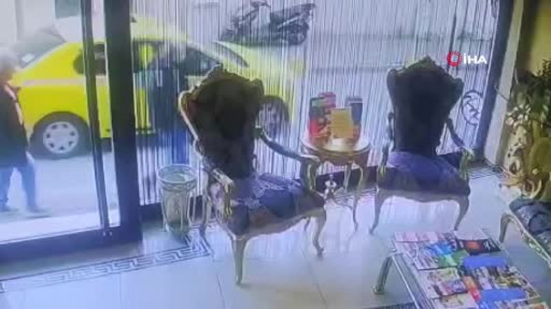 Otel sahibi ve otel çalışanı tutuklandı