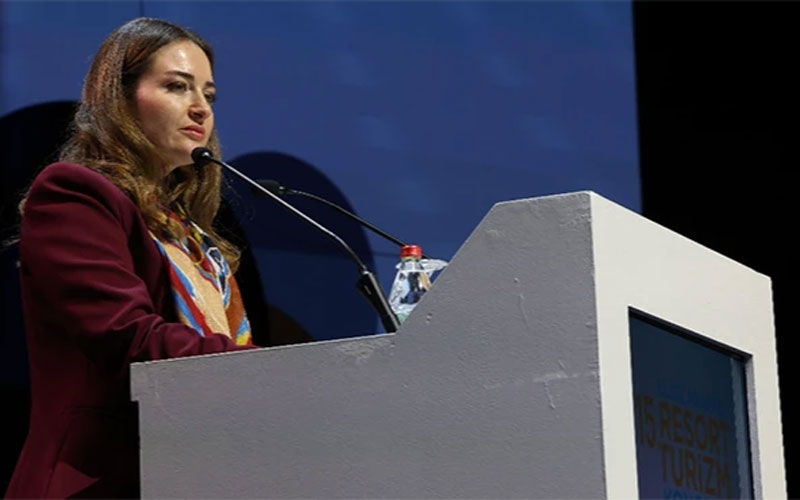 Antalya, dünyanın stratejik turizm üssü olacak