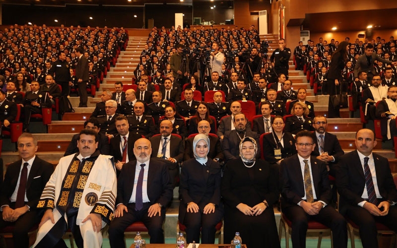 Türkiye'de turizm amaçlı  1 milyon 87 bin 680 yabancı yaşıyor