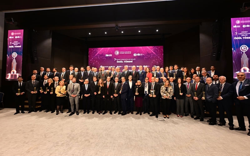 Coral, ANEX, Rixos, Voyag turizm Otelcilik ve Galeri Kristal'e ödül