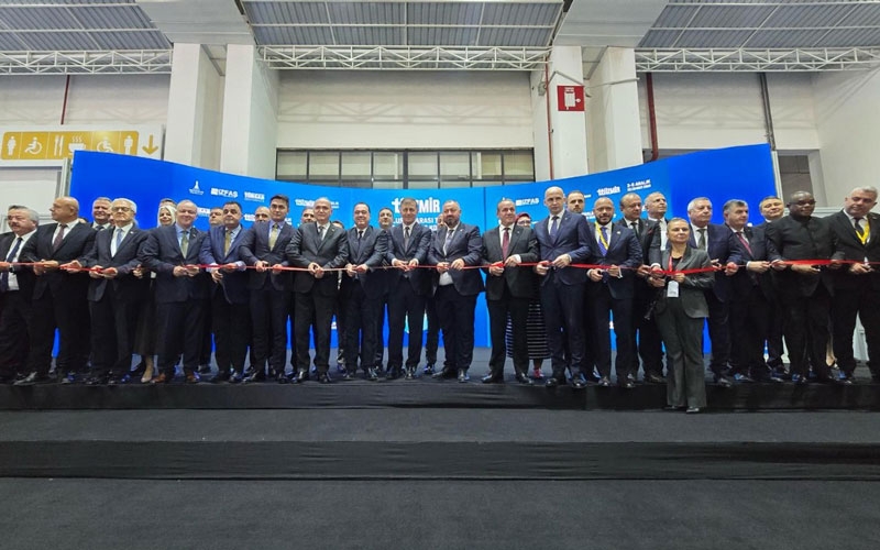 TTI İzmir Uluslararası Turizm Ticaret Fuarı kapılarını açtı