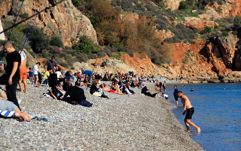 Antalya'da aralık ayında deniz keyfi