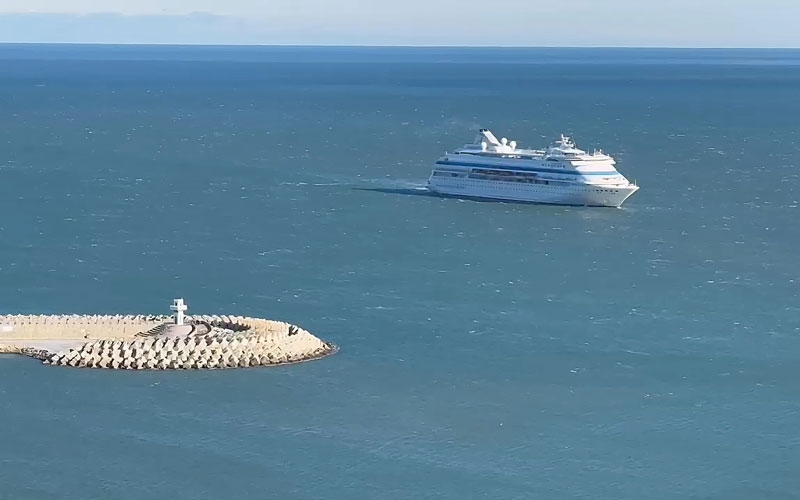 Rus turistlere Türkiye'de fırtına engeli