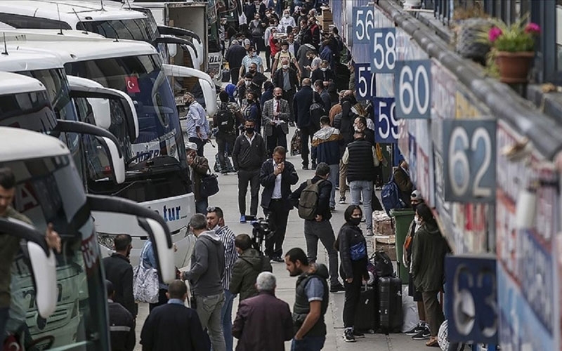 Aralık'ta en çok ucuzlayan havayolu ile yolcu taşımacılığı, en fazla pahalanan ise taze balık oldu
