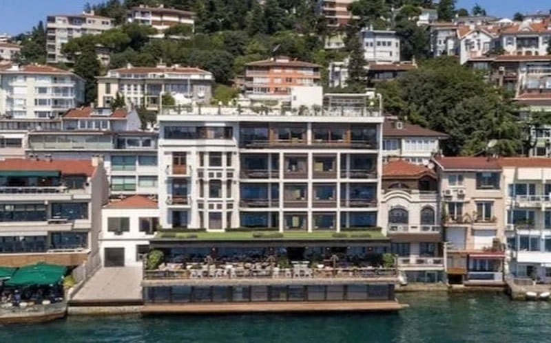 Otel sahibi ve genel müdürü tutuklandı