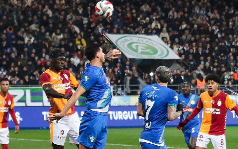 Galatasaray 3 puana 3 golle uzandı