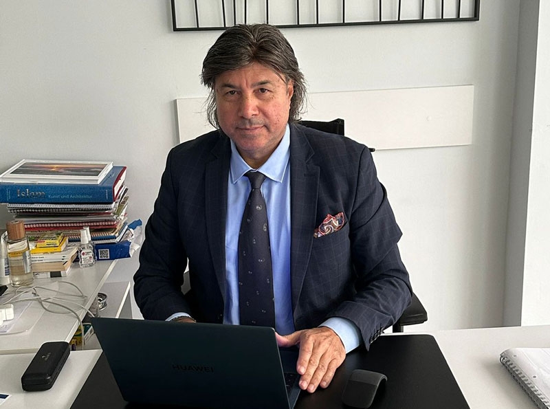 Recep Yavuz: ‘’Schengen engeline takılan turizmciye yeşil pasaport verilmeli’’