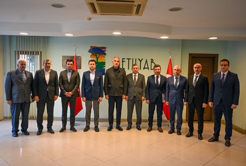 Bakan Ersoy, Belek’in sorunlarını ele aldı