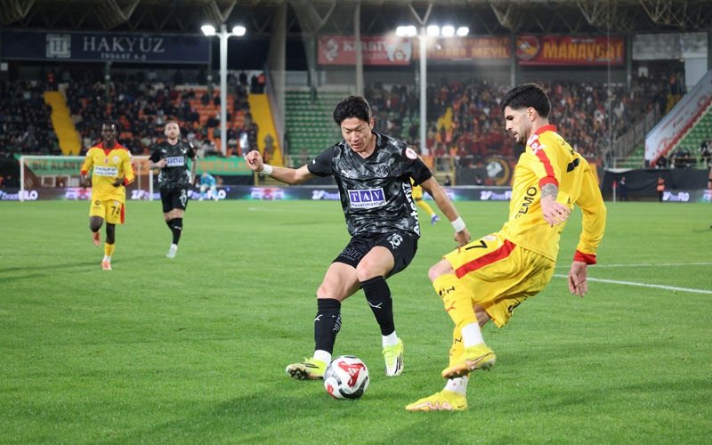 Galatasaray kupada da yoluna devam ediyor