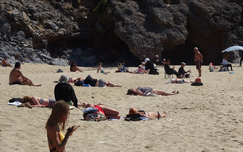 Alanya'da mart ayı ortasında yaz yaşanıyor