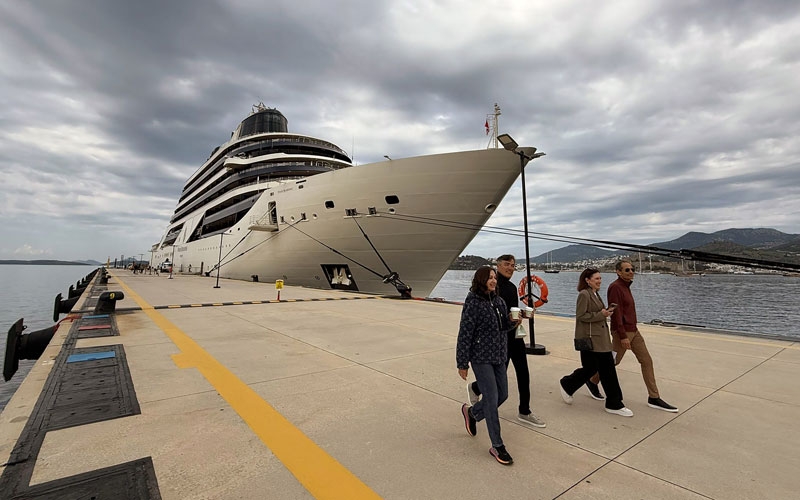 Four Seasons 1137 yolcu ile Bodrum’a geldi