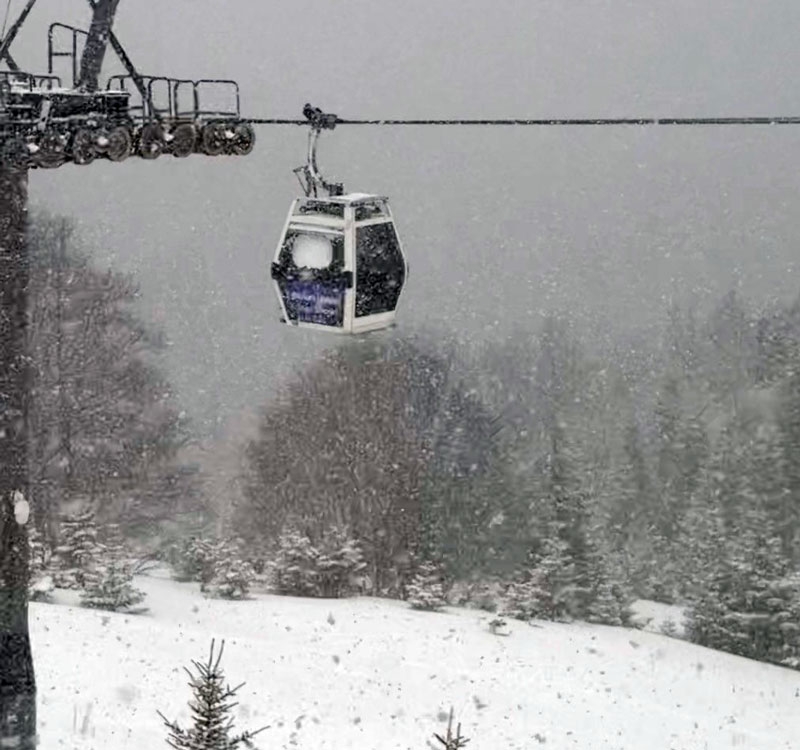 Nisan sürprizi: Uludağ'da kar yağışı etkili oldu