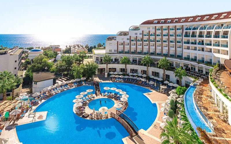 Alltours Türkiye’de vites yükseltti 