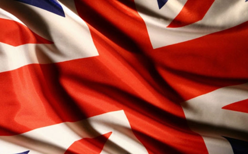 İngiltere’de 1 0cak 2009 sonrası doğanlara ömür boyu sigara yasağı getirildi