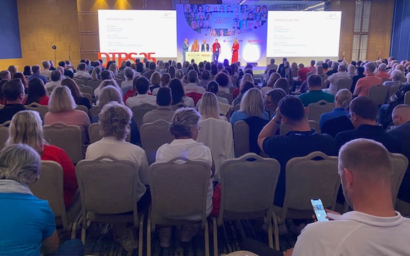 Dertour, 25. Yılını 300 Alman acente ile Antalya’da kutluyor