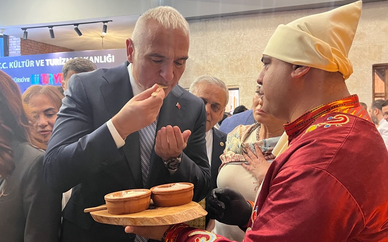 Bakan Ersoy: 