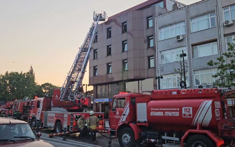 Otelde çıkan yangında 1 kişi hayatını kaybetti
