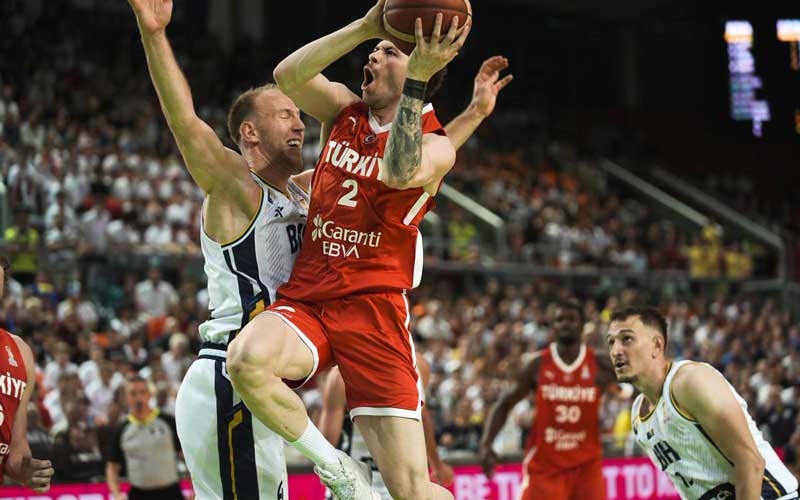 FIBA 2027 Dünya Kupası: Bosna Hersek: 75 - Türkiye: 82