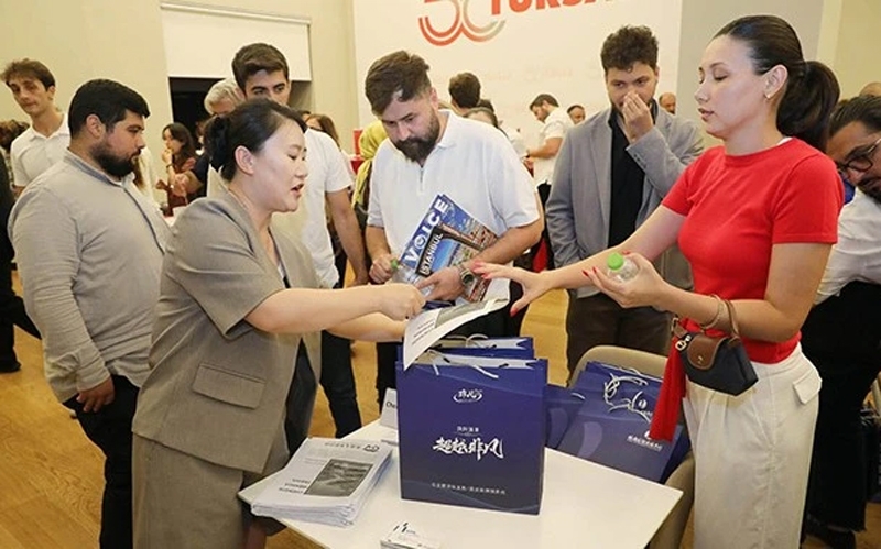 TÜRSAB'da Çin'in turizm potansiyeli  tanıtıldı